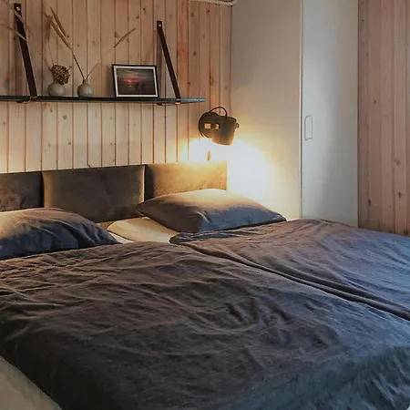 別荘 Cozy Home In Hvide Sande With Sauna *